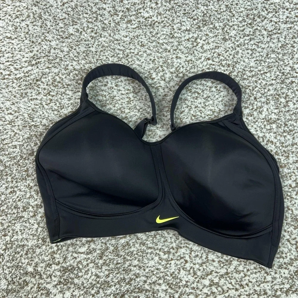 Nike Sports Bra Womens 36E Black Padded High Support Workout Gym Swoosh Logo